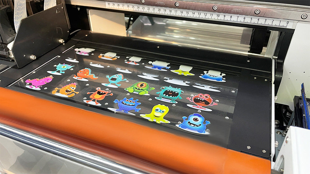 A3 UV DTF Yazıcısı Laminatör Roll To Roll All-in-One A3 UV DTF Yazıcısı