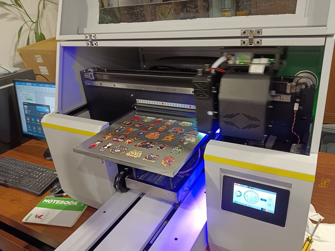 Küçük Boyutlu A3 UV Hibrit Mobil Telefon Kapağı Baskı Makinesi Tek Başlı